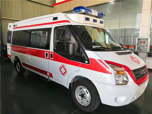 建水县福特V362救护车